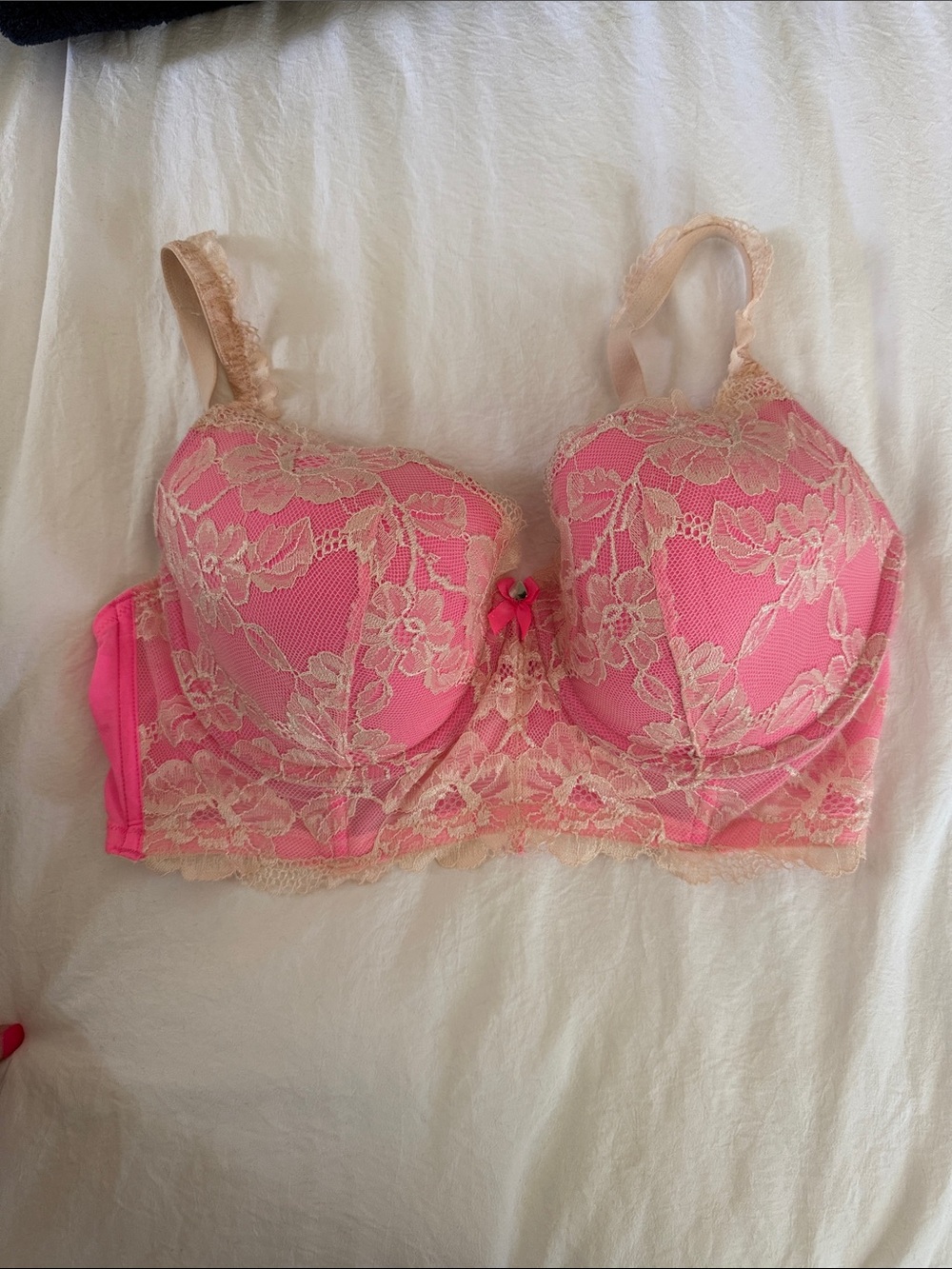 Victoria's Secret Pink and Cream Lace Underwire Bra